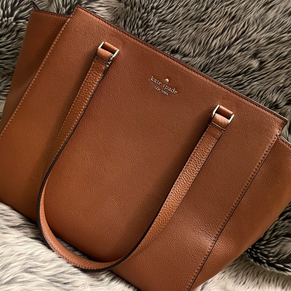 Kate Spade New York Jackson Medium Leather Shoulder Purse